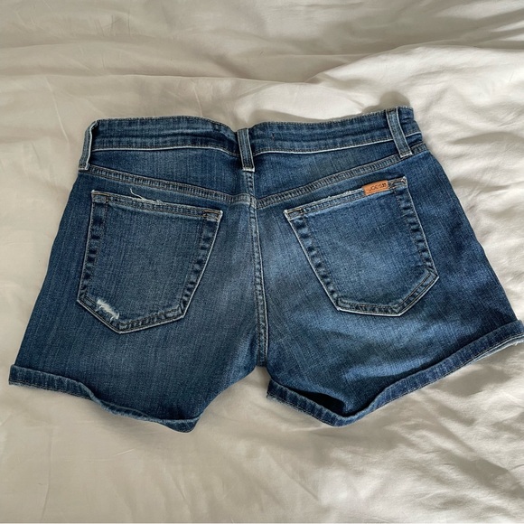 Joe’s Jeans Shorts | Size 26 - Picture 2 of 4